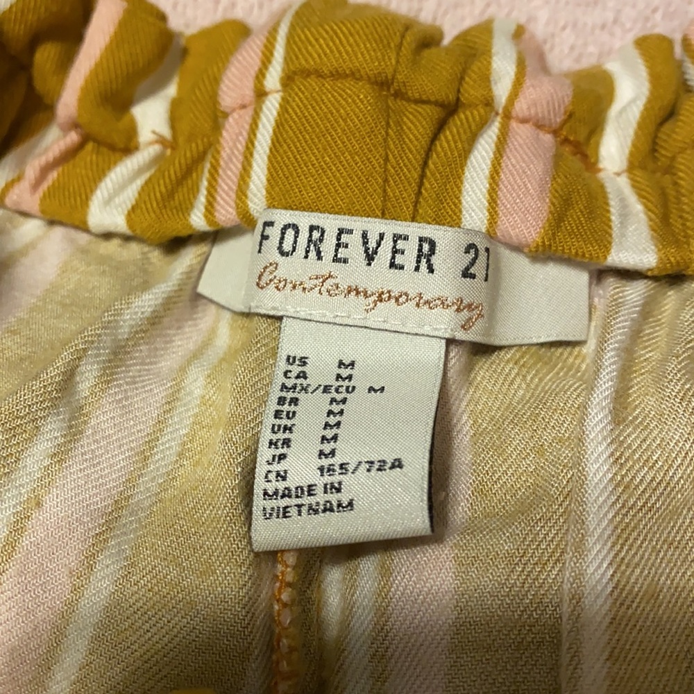 Patterned Pants - Picture 4 of 4